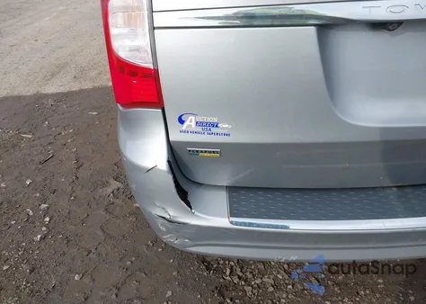 2014 Chrysler Town & Country Touring from USA, damaged, VIN 2C4RC1BG1ER358767